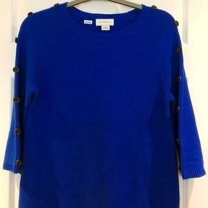 LIZ CLAIBORNE sweater blue with black buttons on the sleeve 60%cotton 40%Acrylic